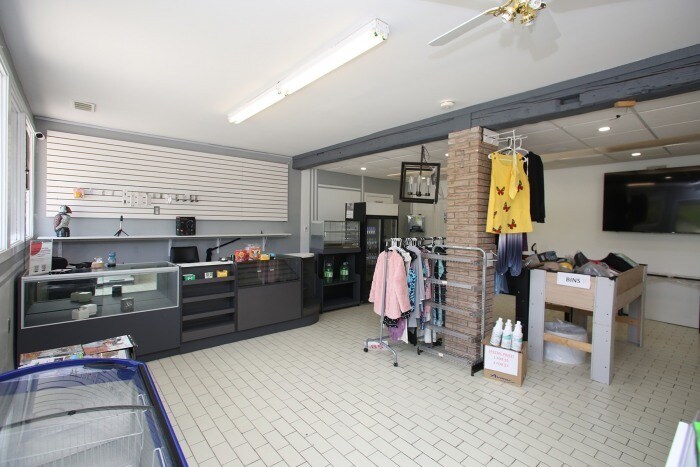 More Photos Of 9 Bridge St, Kawartha Lakes General Retail For Sale