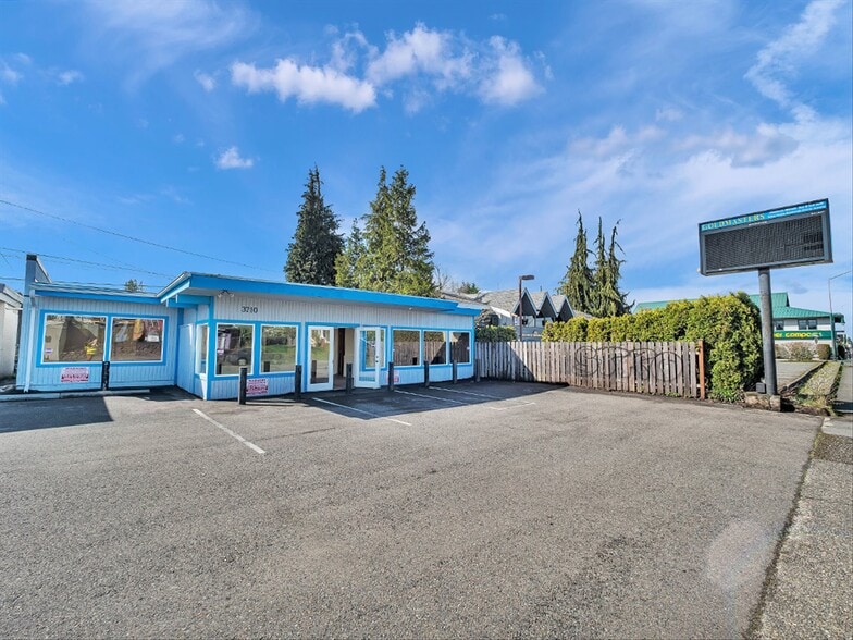 Primary Photo Of 3710 6th Ave, Tacoma General Retail For Sale