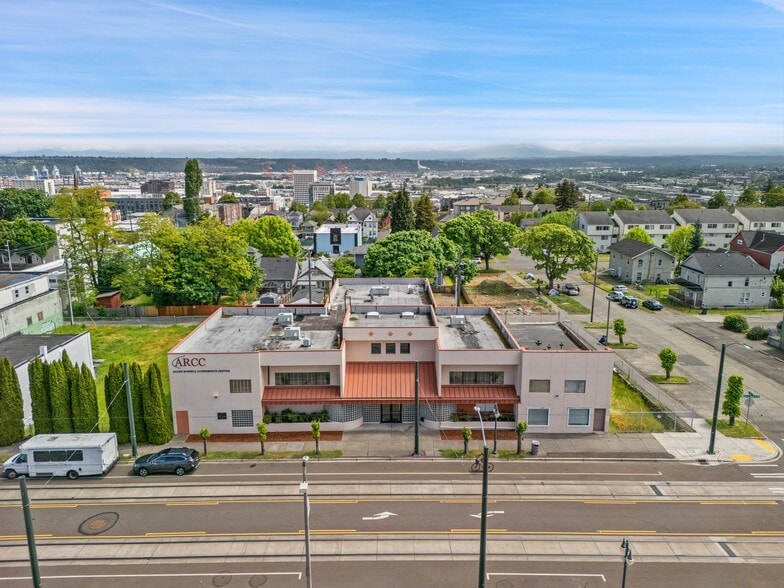 More Photos Of 1321 Martin Luther King Jr Way, Tacoma Office For Sale