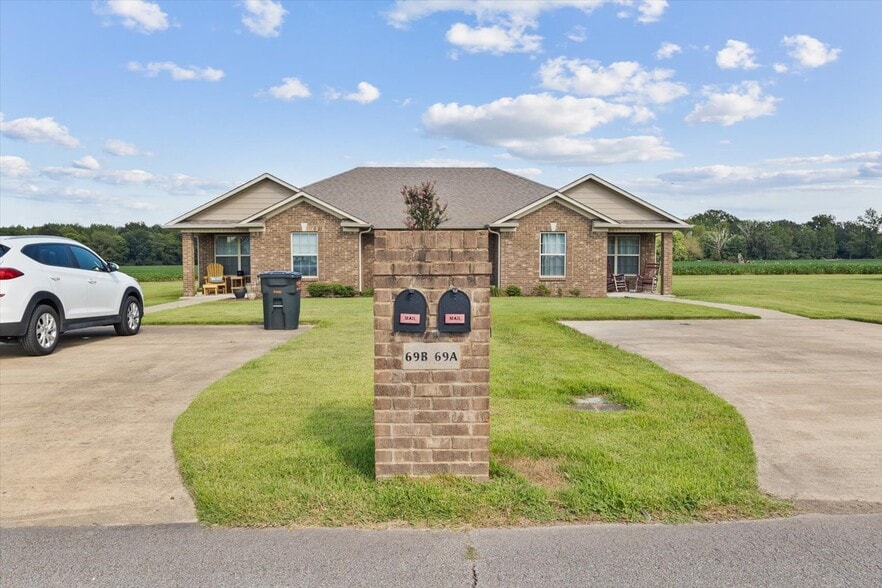 More Photos Of , Lawrenceburg Multifamily For Sale