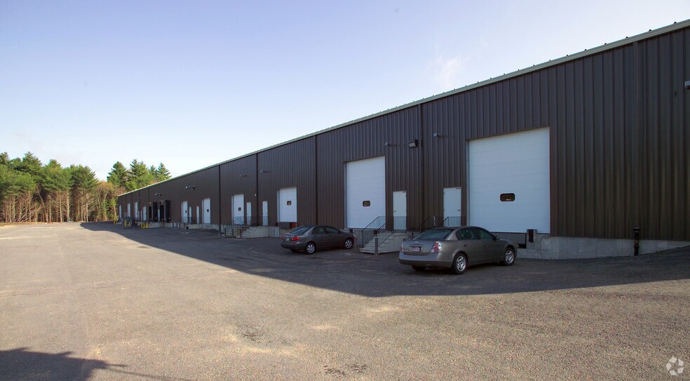 More Photos Of 30 Robert W Boyden Rd, Taunton Warehouse For Lease