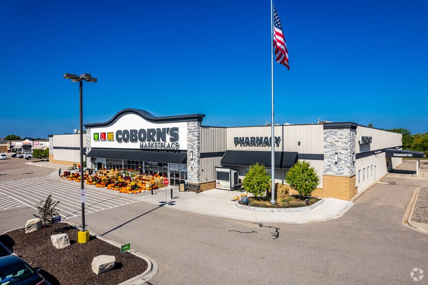 More Photos Of 1300-1490 N Babcock Blvd, Delano Unknown For Lease