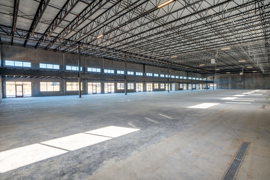 More Photos Of 4544 Endeavor Dr, Johnstown Distribution For Sale