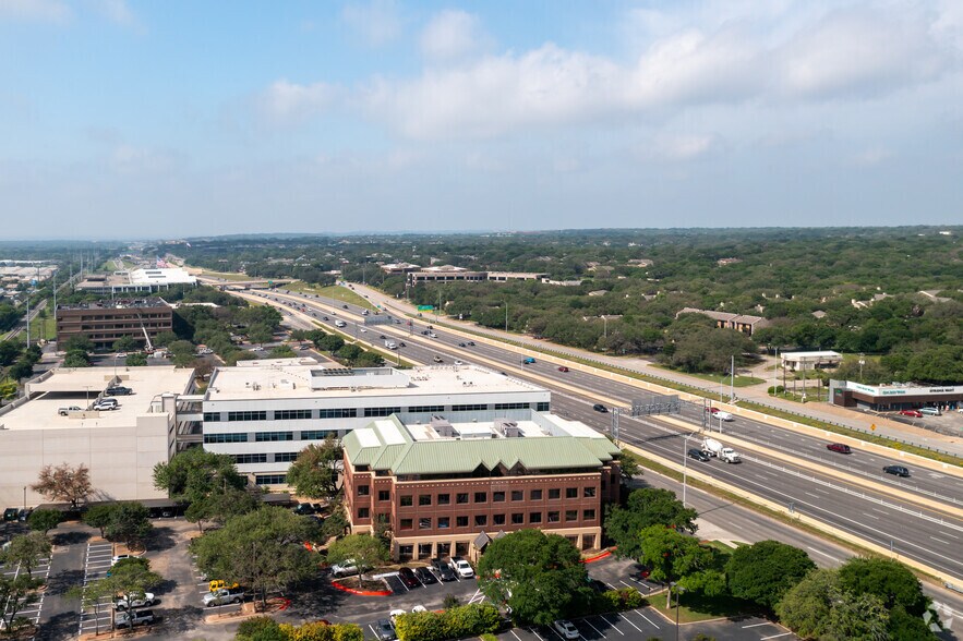 More Photos Of 8627 MoPac Expy N, Austin Office For Lease