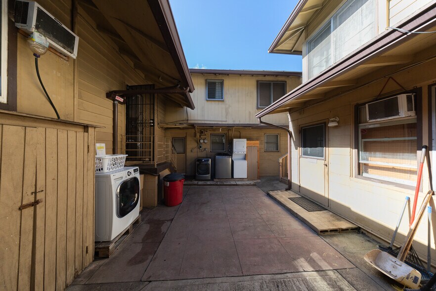 More Photos Of 904 Piikoi St, Honolulu Apartments For Sale