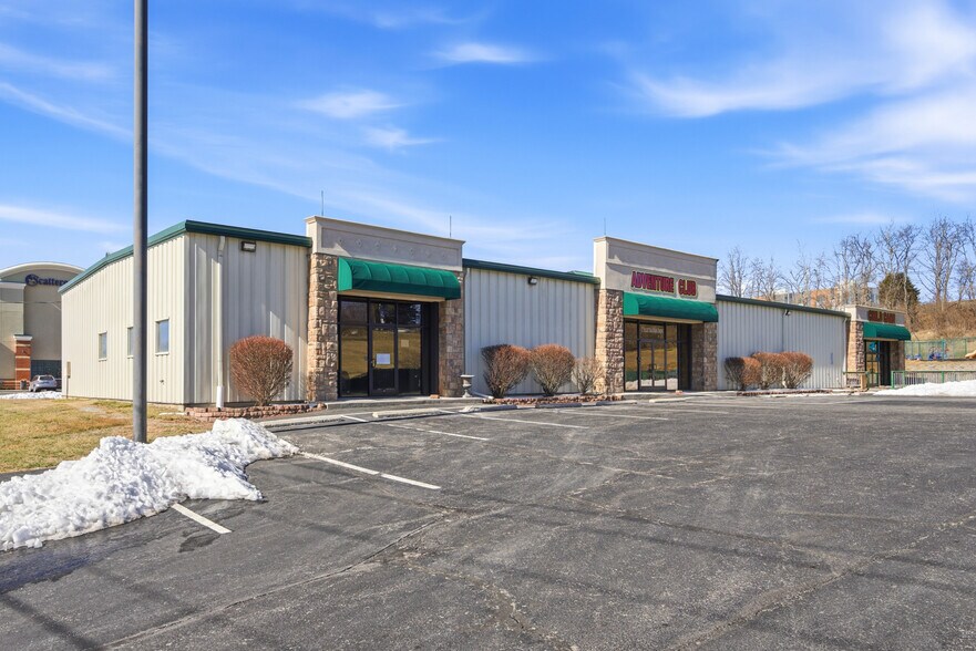 More Photos Of 77 Scattergood Dr NW, Christiansburg Warehouse For Lease