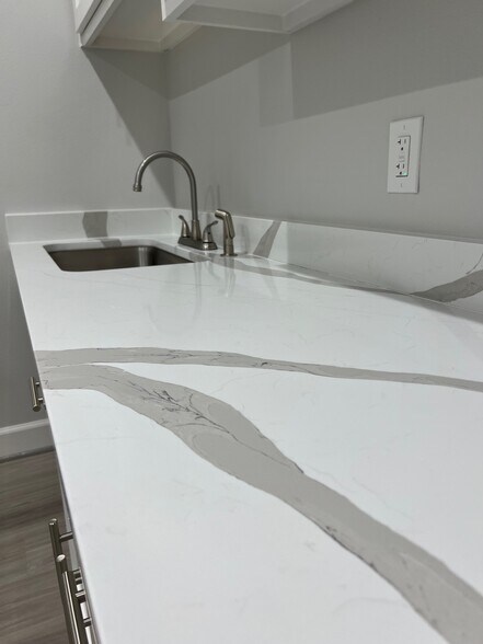 More Photos Of 7978 Preston Rd, Frisco Medical For Sale