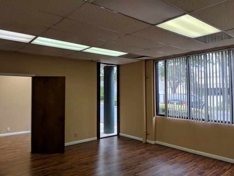 More Photos Of 16120 Caputo Dr, Morgan Hill Manufacturing For Lease