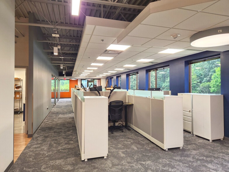 More Photos Of 14750 Sweitzer Ln, Laurel Medical For Sale