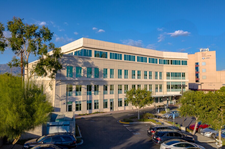 More Photos Of 207 S Santa Anita Ave, San Gabriel Medical For Lease