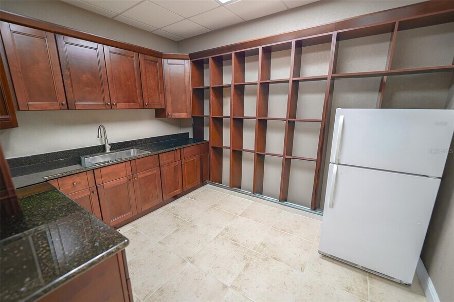 More Photos Of , Tampa Office For Sale