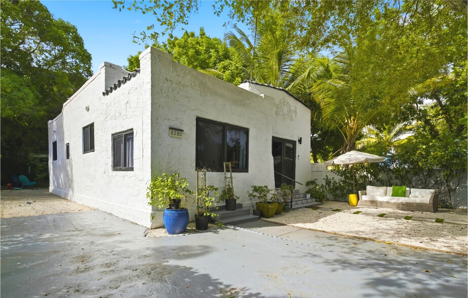 More Photos Of 8270-8280 NE 1st Pl, Miami Apartments For Sale