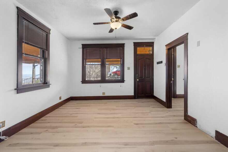 More Photos Of 222 First Ave, Jerome Multifamily For Sale