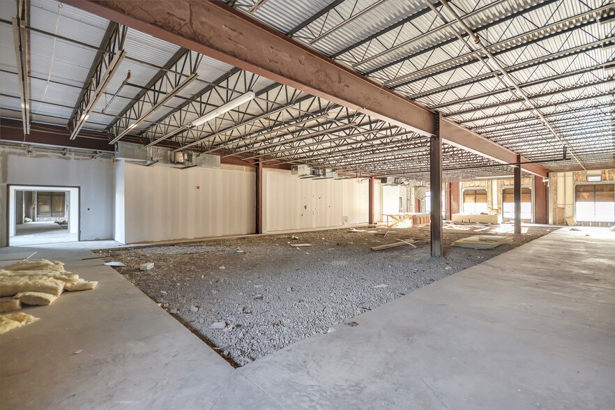 More Photos Of 7335 Old National Hwy, Riverdale Medical For Sale