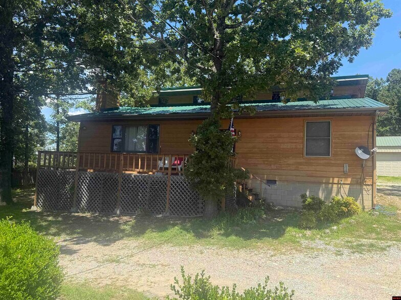 More Photos Of 166 County Road 806, Gamaliel Multifamily For Sale