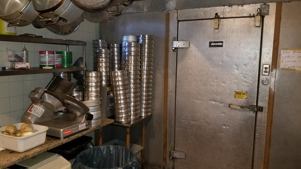 More Photos Of 136 New Jersey Ave, Absecon Restaurant For Sale