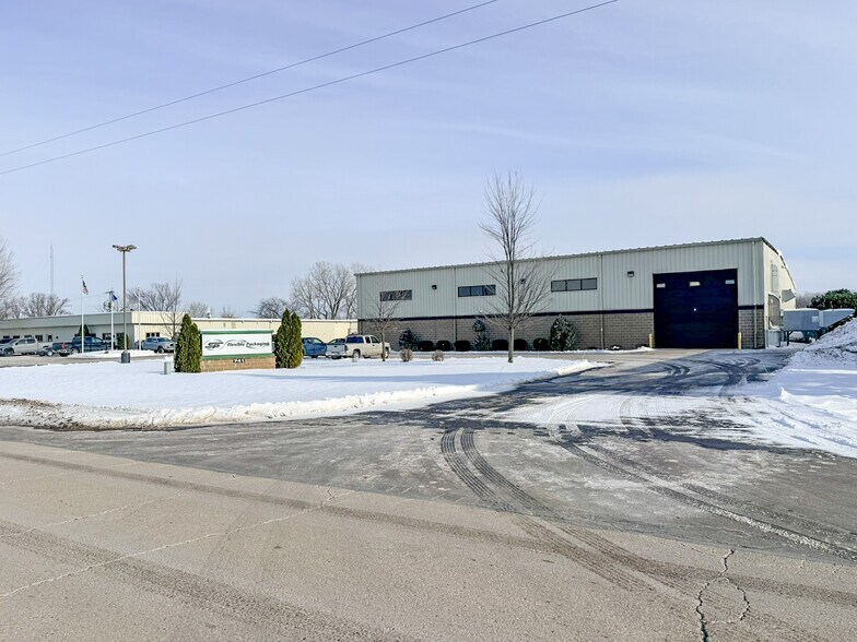 Primary Photo Of 741 Morris St, Fond Du Lac Industrial For Lease