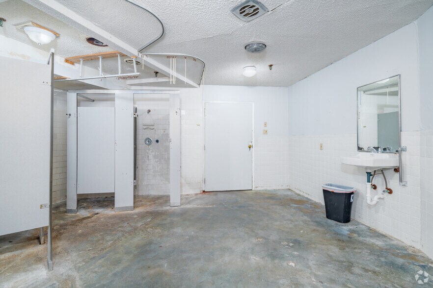 More Photos Of 3031 McArdle Rd, Corpus Christi Apartments For Sale