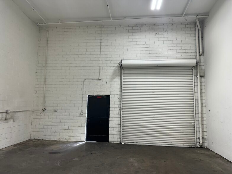 More Photos Of 3015 N Durfee Ave, El Monte Service For Lease