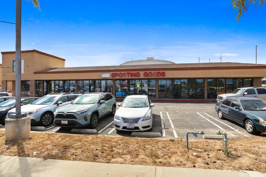 More Photos Of 1740 Palos Verdes Dr N, Lomita General Retail For Lease