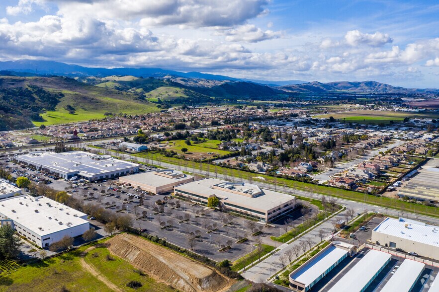 More Photos Of 18705 Madrone Pky, Morgan Hill Research And Development For Lease