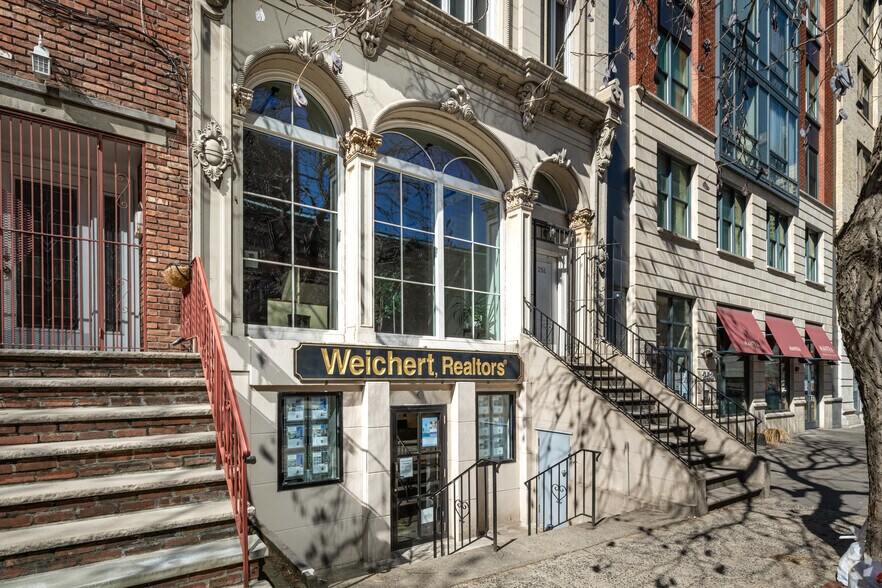 More Photos Of 251 Washington St, Jersey City Storefront Retail Residential For Lease
