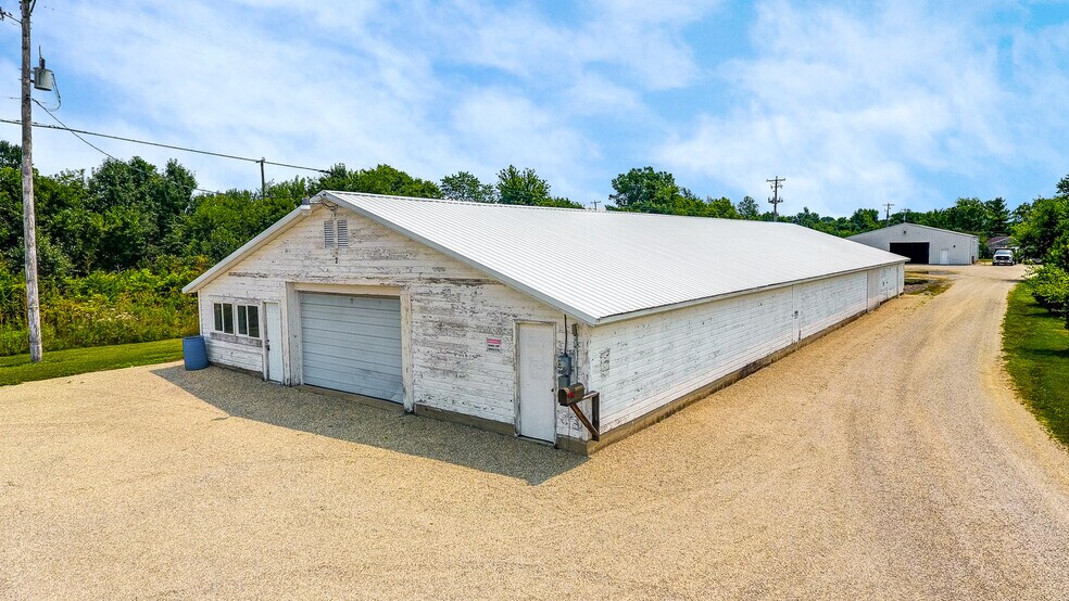 Primary Photo Of 211 S Greenlawn Ave, Elida Warehouse For Sale