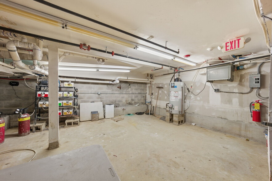 More Photos Of 238 Highway 34, Old Bridge Storefront Retail Residential For Sale