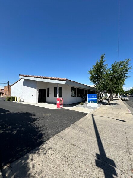 More Photos Of 610 W Main St, Visalia Office For Lease