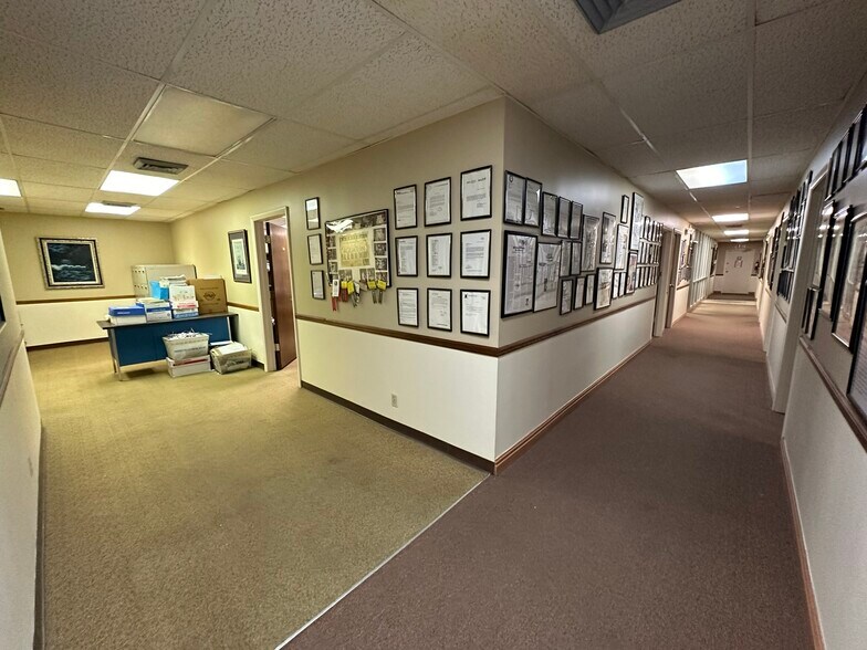 More Photos Of 950 S Andrews Ave, Pompano Beach Manufacturing For Sale