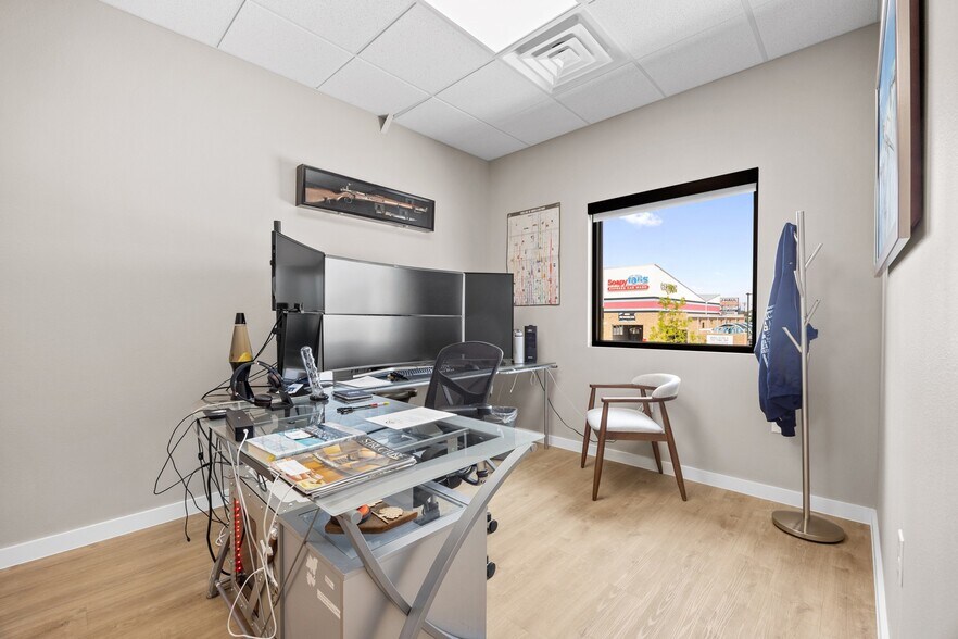 More Photos Of 730 S Bell Blvd, Cedar Park Office For Lease