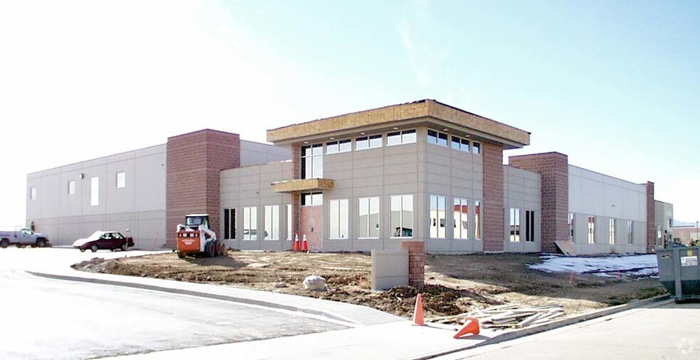 More Photos Of 1797 Boxelder St, Louisville Manufacturing For Lease