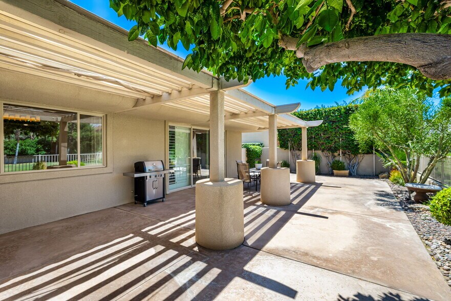 More Photos Of 285 Kavenish Dr, Rancho Mirage Apartments For Sale