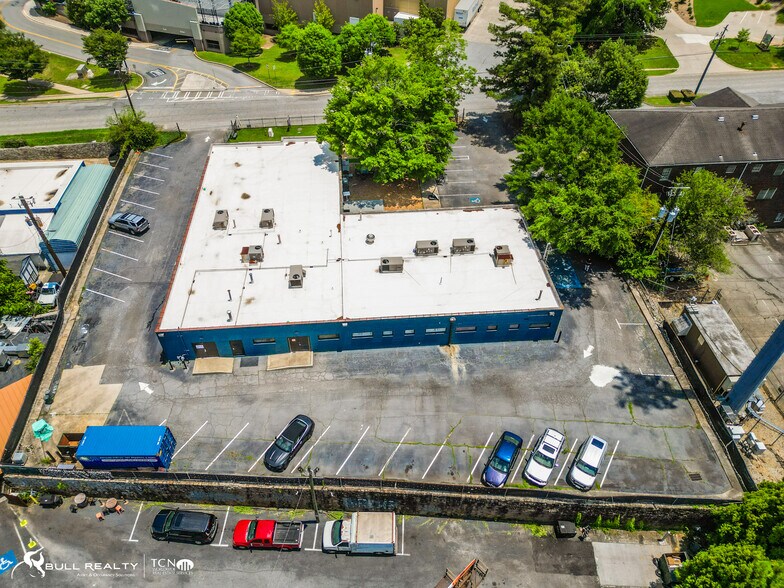 More Photos Of 558 Medlock Rd, Decatur General Retail For Sale