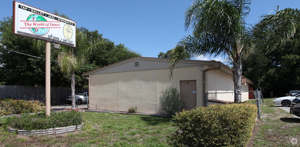 More Photos Of 13957 Mt Pleasant Rd, Jacksonville Office For Sale