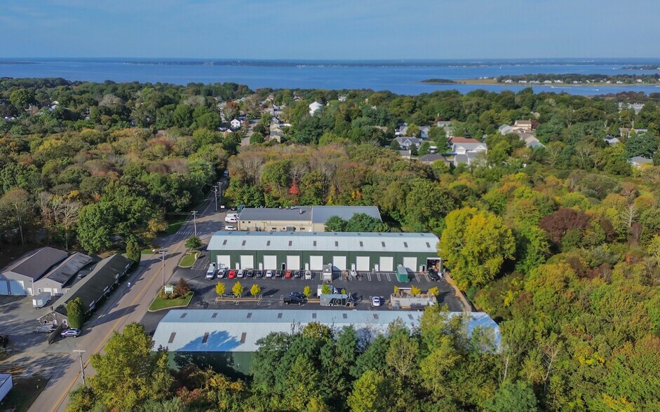 More Photos Of 75 Tupelo St, Bristol Manufacturing For Sale