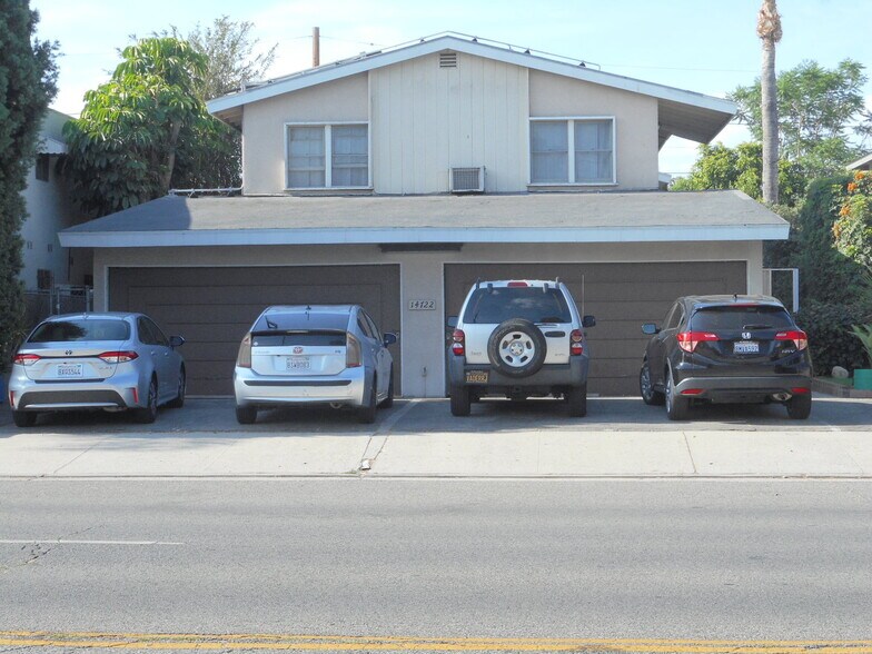 Primary Photo Of 14722 Magnolia Blvd, Sherman Oaks Apartments For Sale