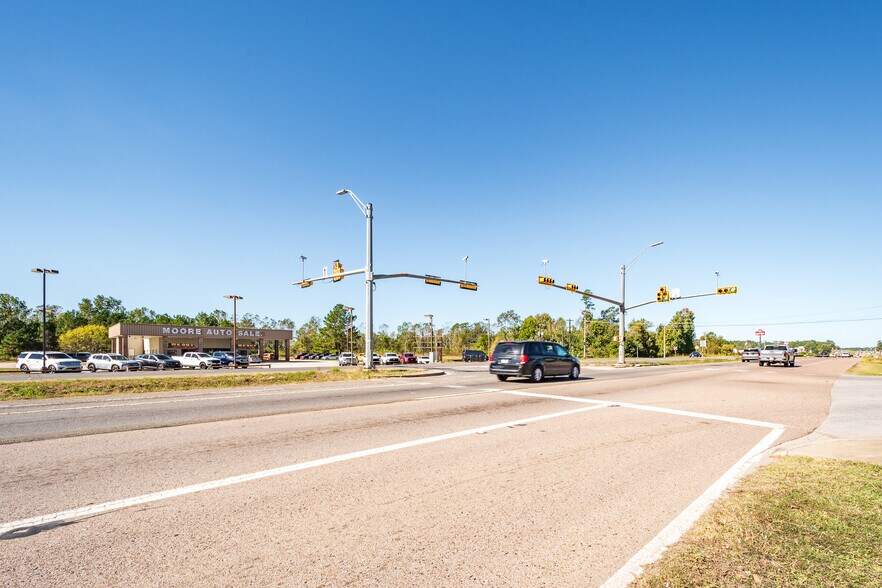 More Photos Of 1617 W Church St, Livingston General Retail For Sale