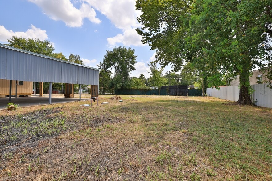 More Photos Of 1929 Havner Ln, Houston Warehouse For Sale
