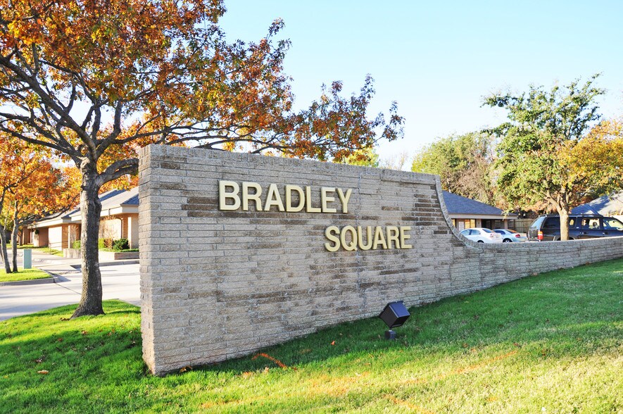 More Photos Of 2932 NW 122nd St, Oklahoma City Office For Sale