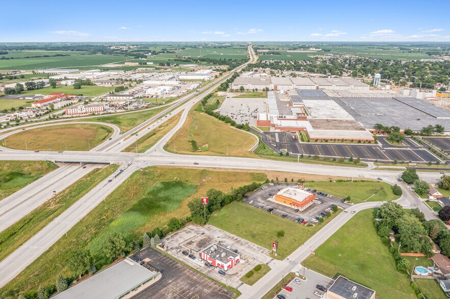 More Photos Of 927 W Jackson St, Morton Fast Food For Sale