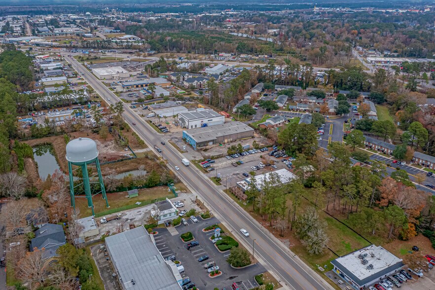 More Photos Of 1112 3rd Ave S, Myrtle Beach Warehouse For Lease