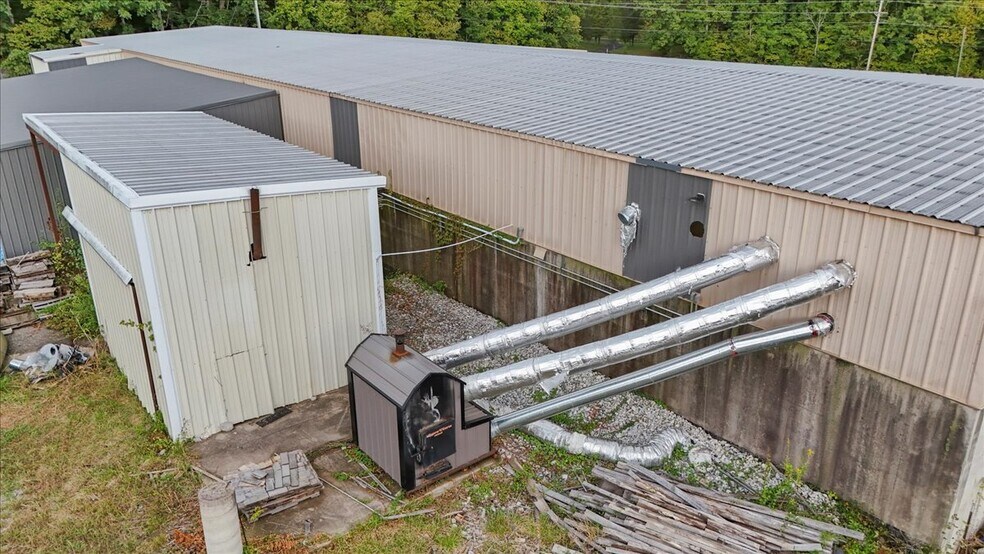 More Photos Of 11085 Baileyton Rd, Greeneville Manufacturing For Lease