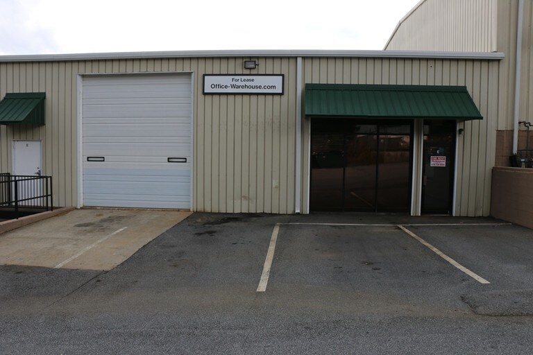 More Photos Of 297 Industrial Park Dr, Lawrenceville Warehouse For Lease