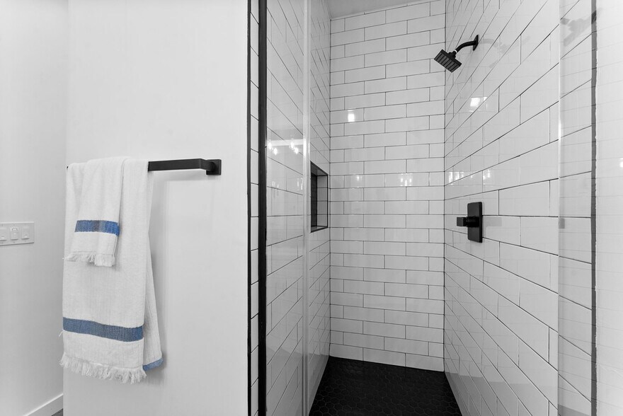 More Photos Of 8353 Ivory Coast Dr, San Diego Multifamily For Sale