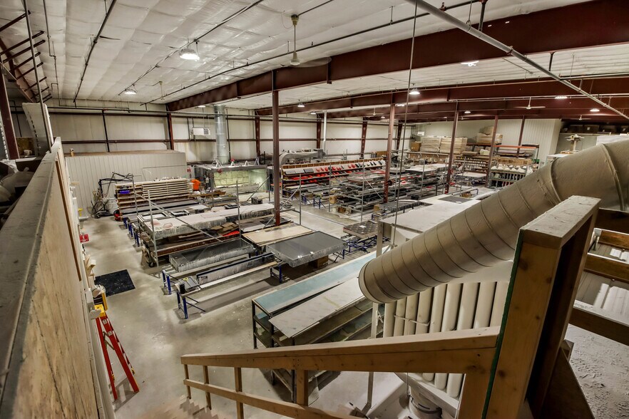 More Photos Of 653 Tower Dr, Cadott Manufacturing For Sale