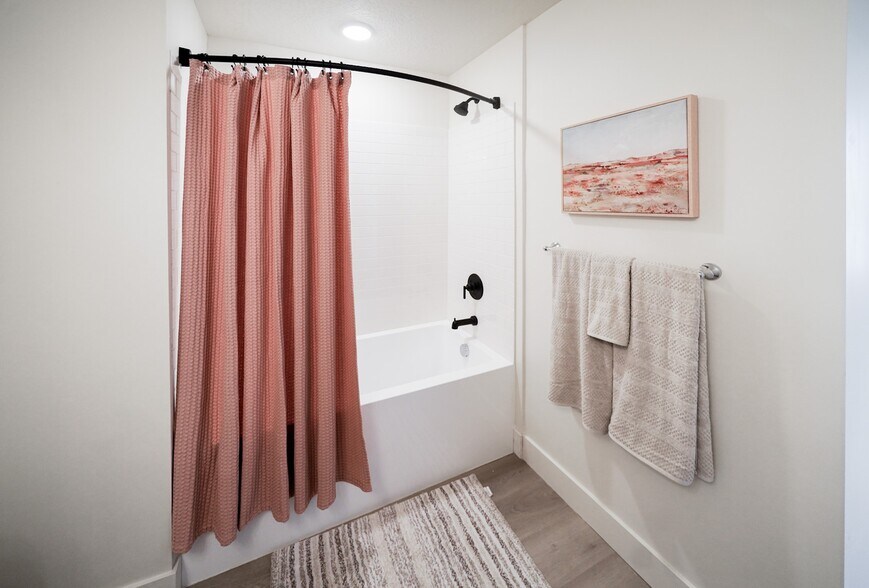 More Photos Of 655 S 1200 W, Springville Apartments For Lease