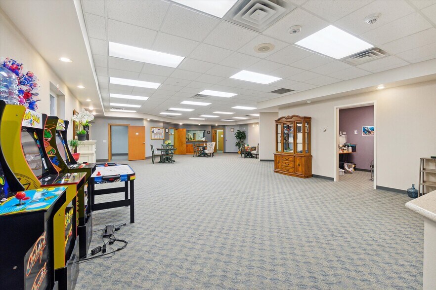 More Photos Of 1380 E Main St, Edmore Assisted Living For Sale