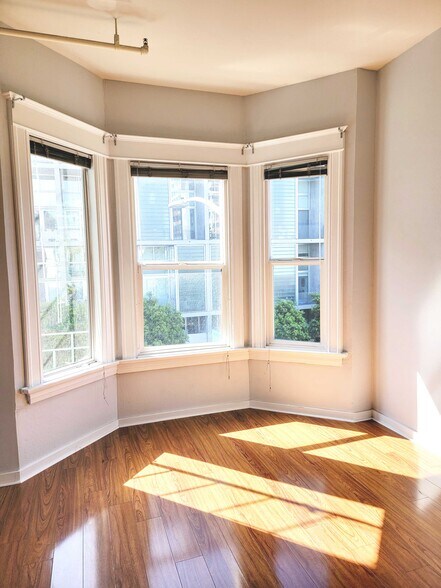 More Photos Of 862-864 Folsom St, San Francisco Flex For Sale