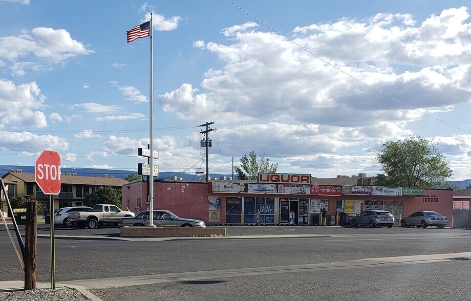 Primary Photo Of 2355 Belford Ave, Grand Junction General Retail For Sale